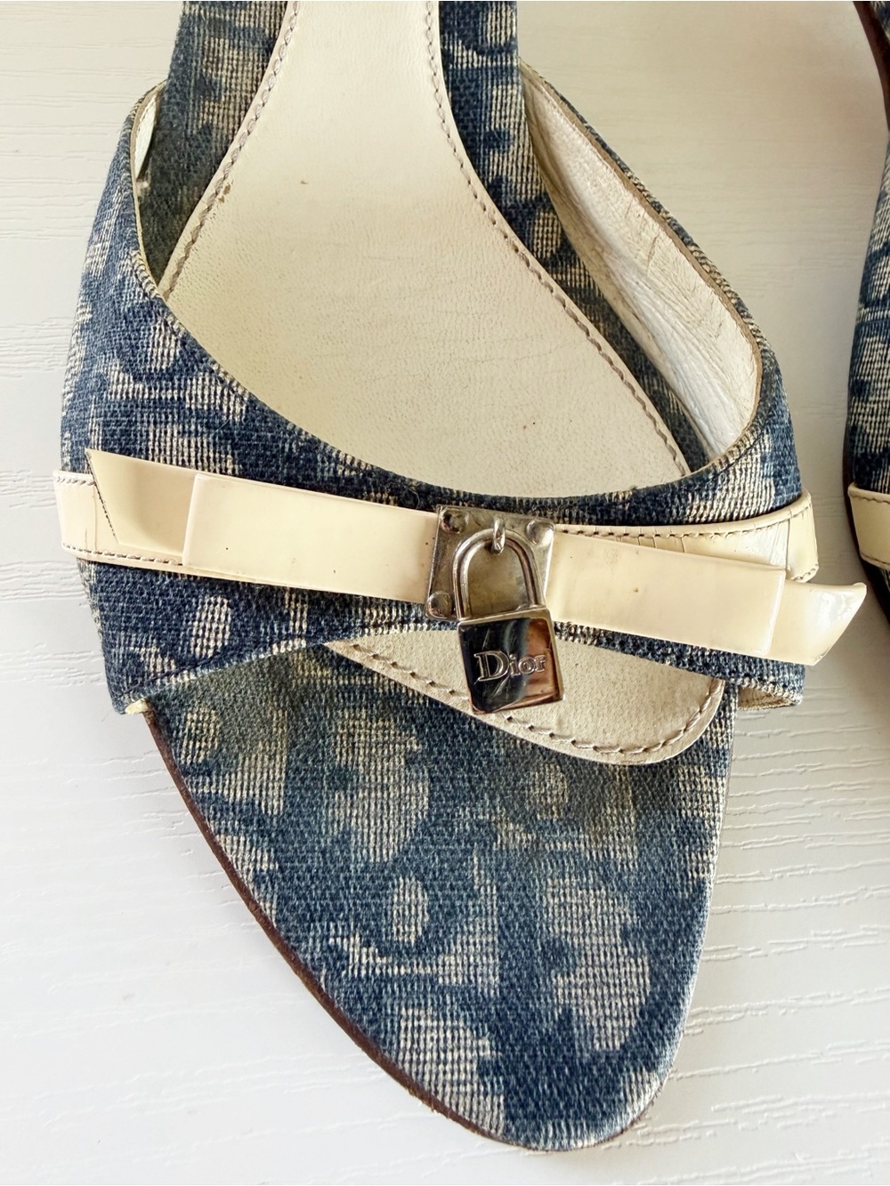 Vintage Christian Dior Oblique Lock & Key Mule Kitten Heels EU 39 - Picture 3 of 16